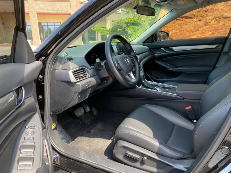 广州20年本田雅阁4