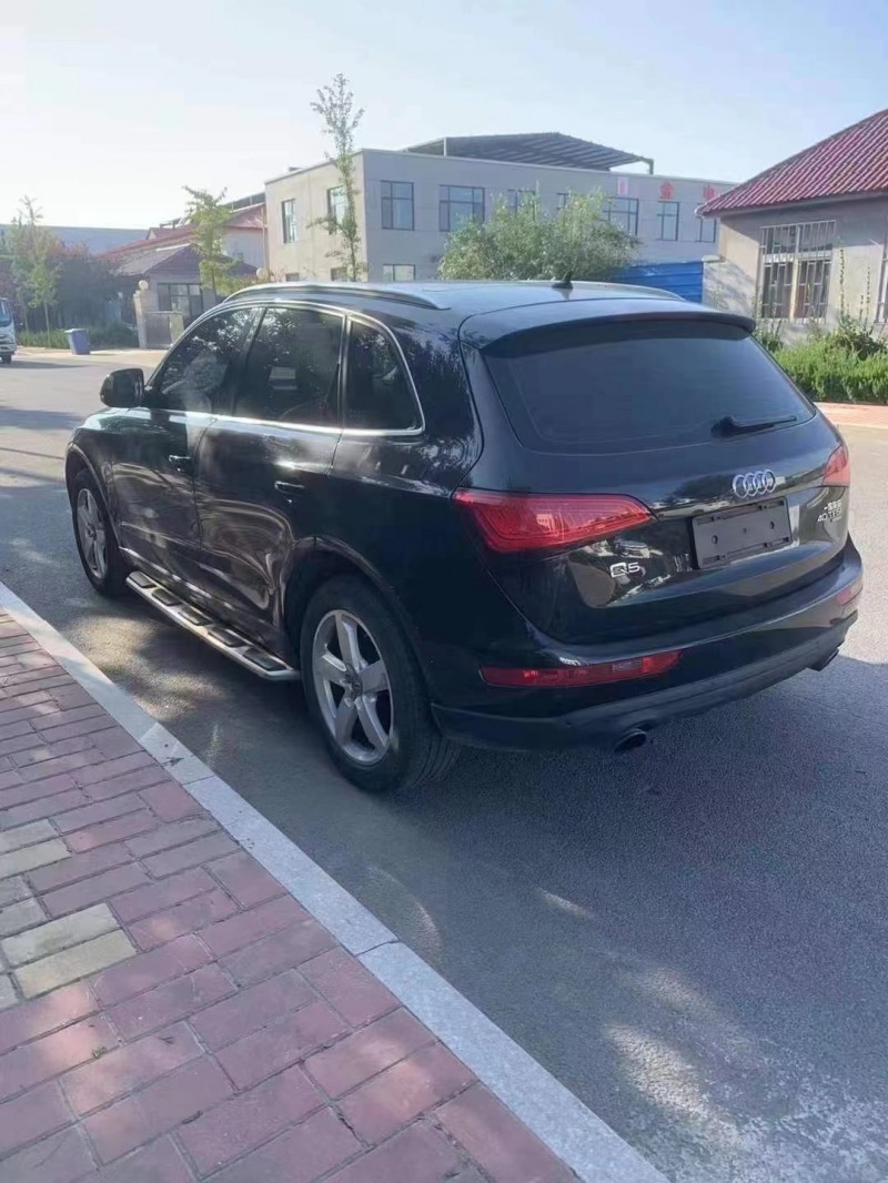 德州13年奧迪Q58