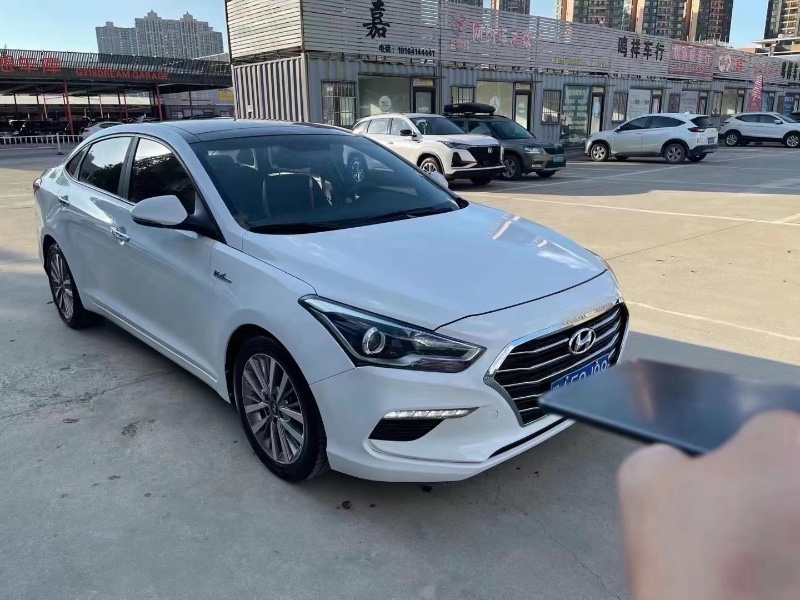 武汉17年现代名图2