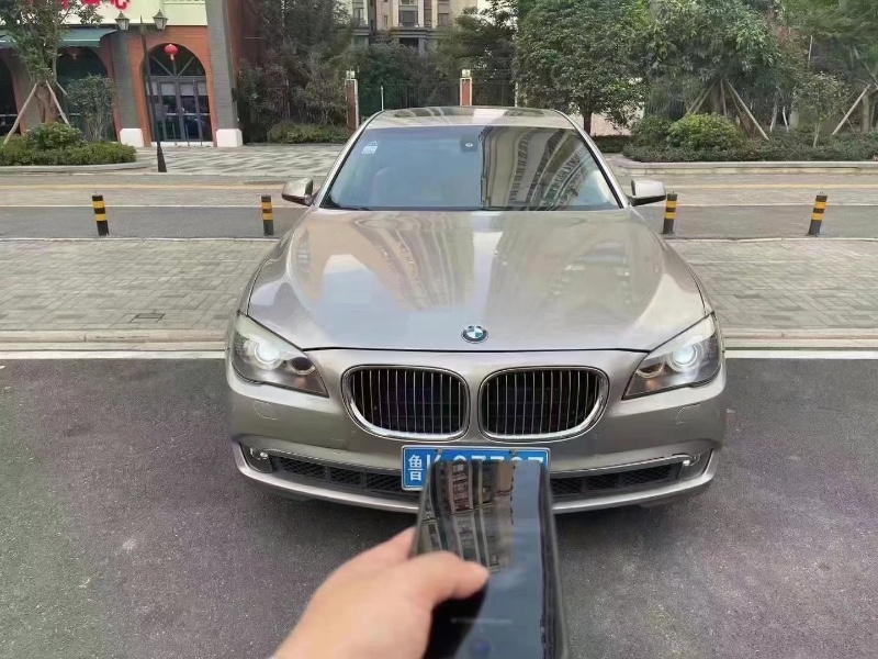 武汉10年宝马7系1