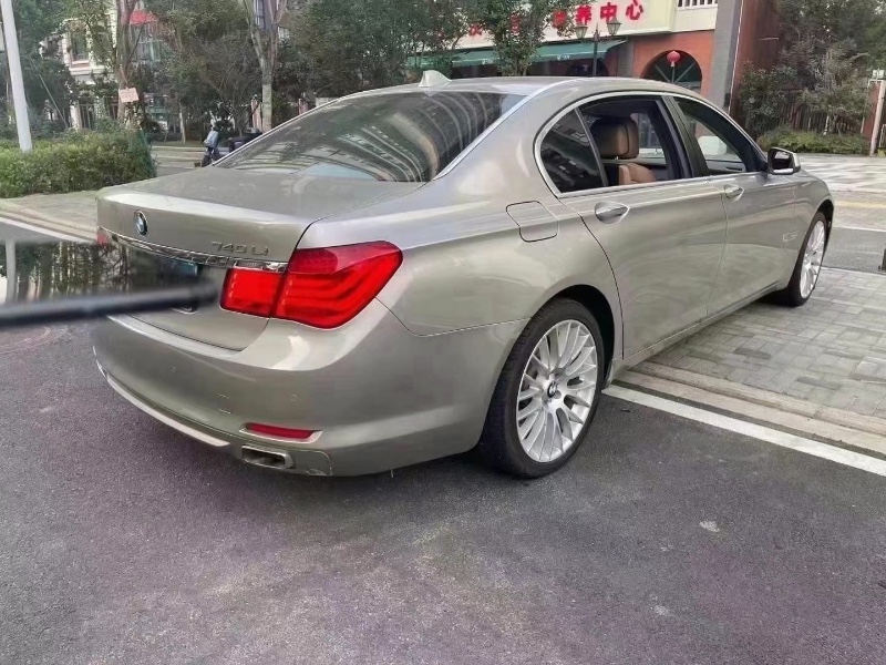武汉10年宝马7系6