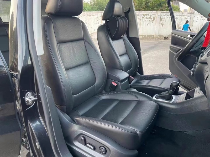 武汉14年大众途观3