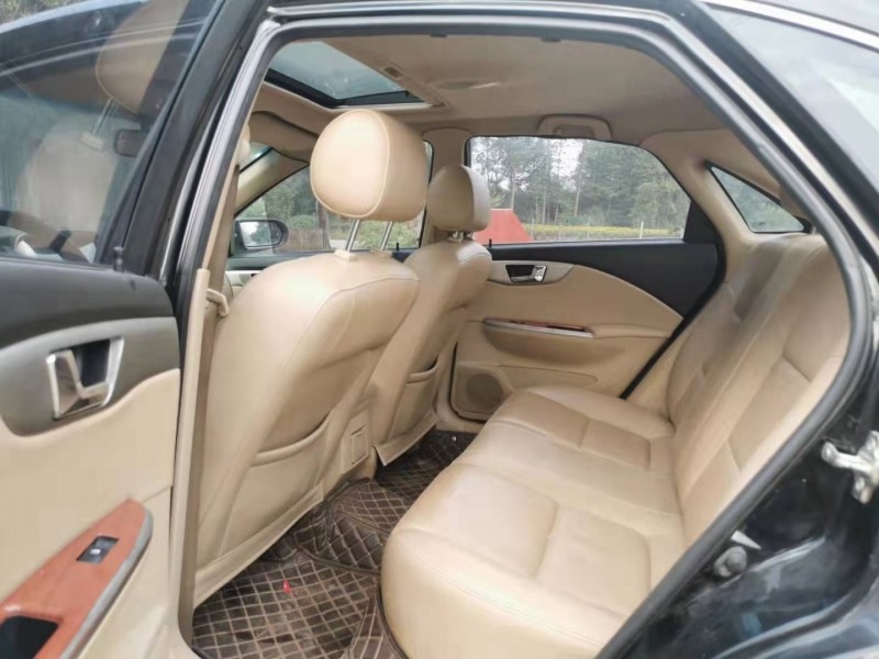 成都13年别克凯越7