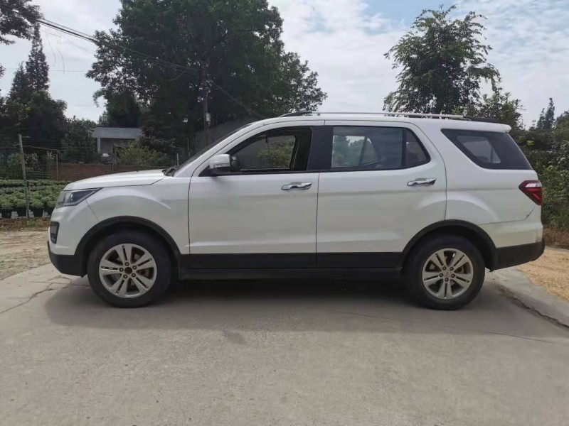 成都17年长安汽车CX706