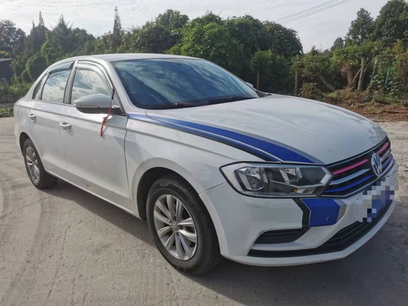 成都17年大众宝来5