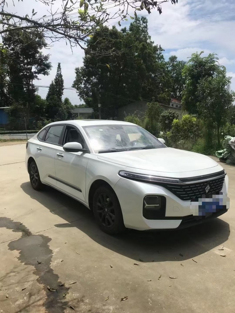 成都20年寶駿RC55