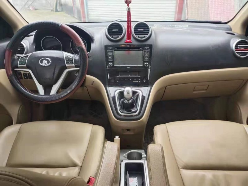 成都13年哈弗H61