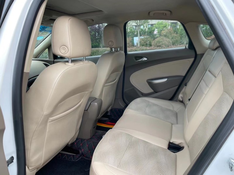 盐城12年别克英朗8