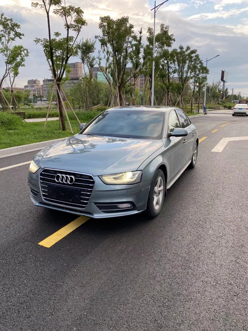 徐州14年奥迪A4L2