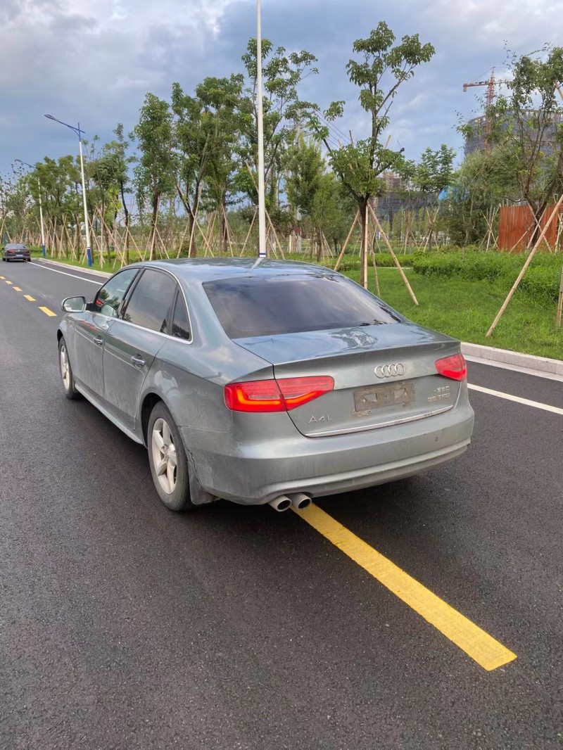 徐州14年奥迪A4L4