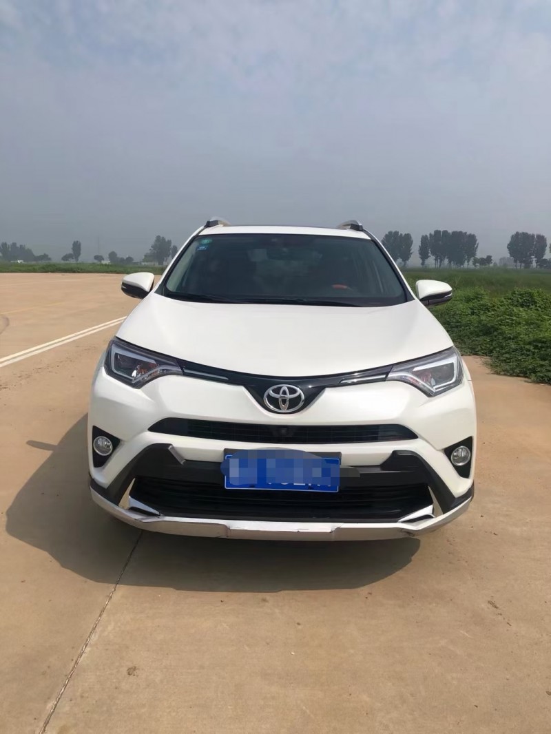保定18年丰田RAV41