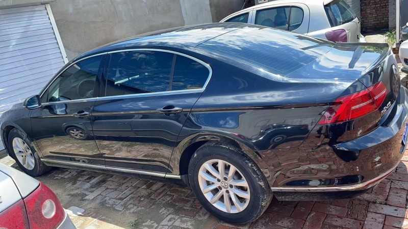 保定18年大众迈腾2