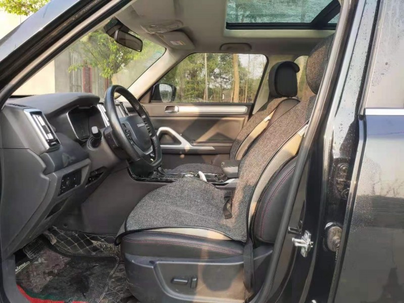 成都20年昌河Q76