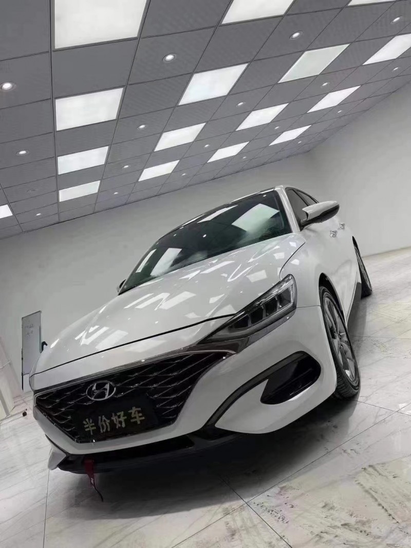 成都20年现代菲斯塔2