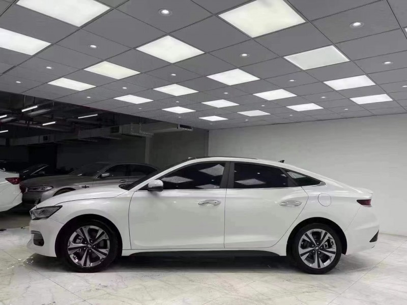 成都20年现代菲斯塔3