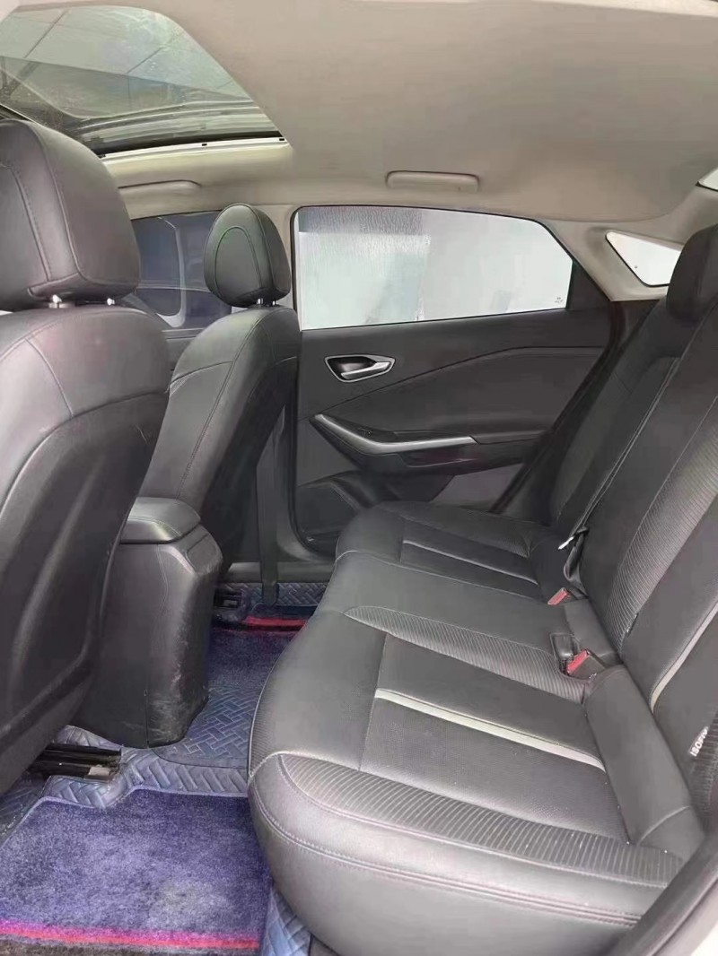 成都20年现代菲斯塔7