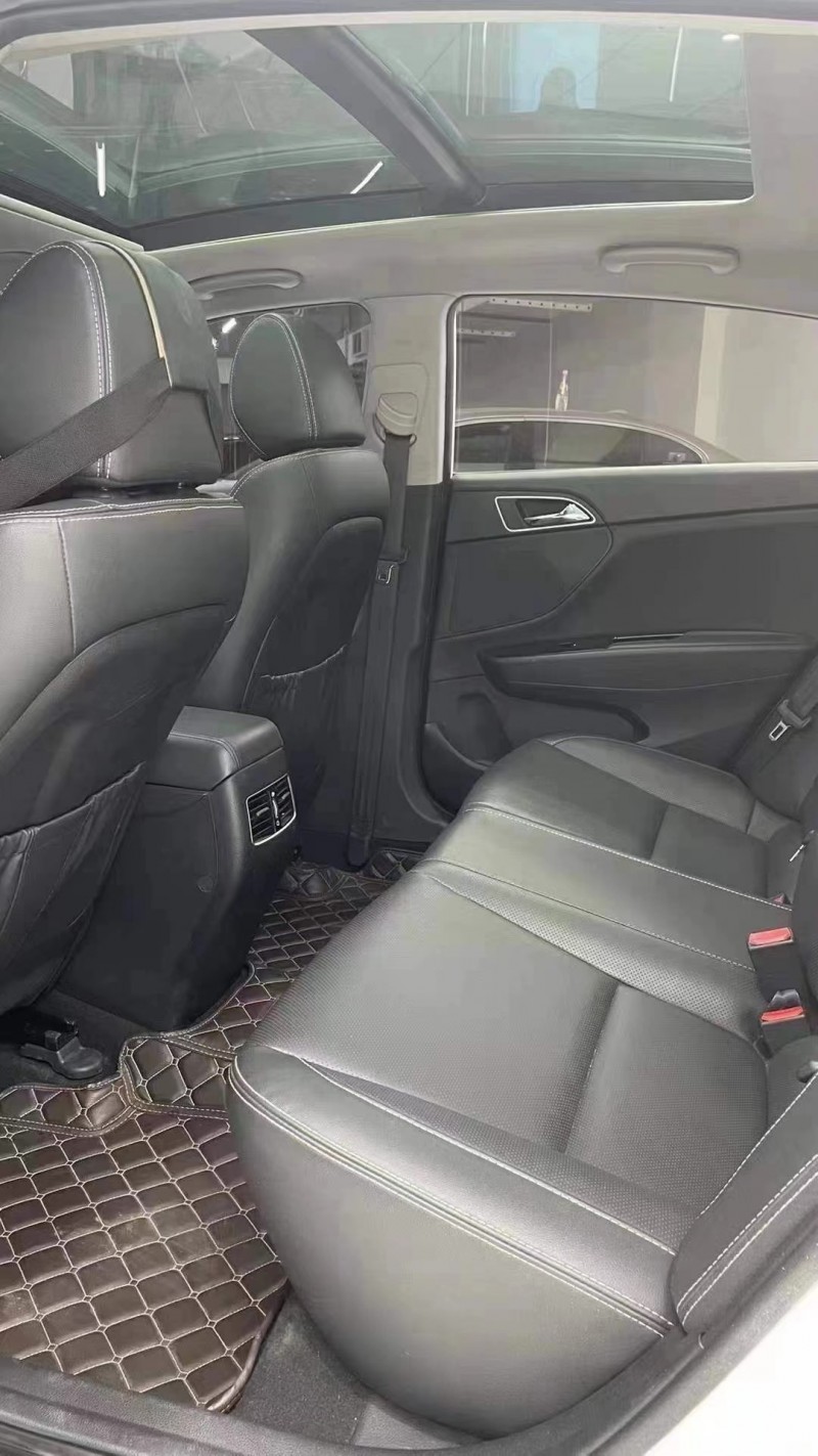 成都17年现代名图3