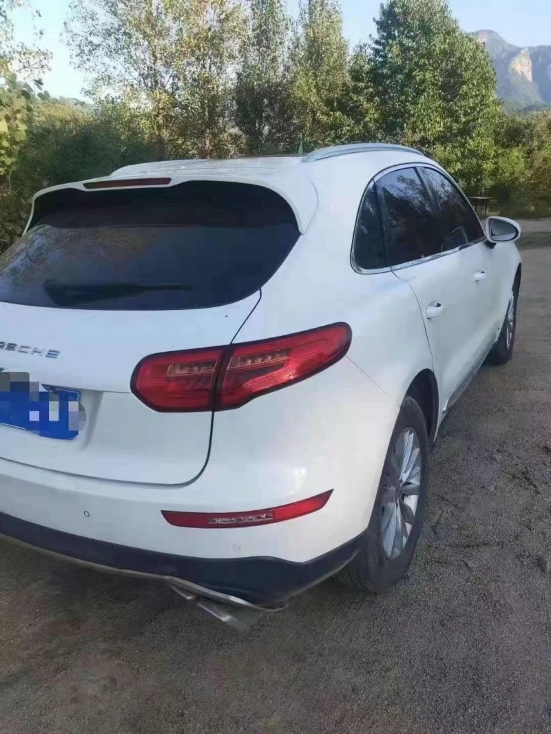 成都18年众泰SR92