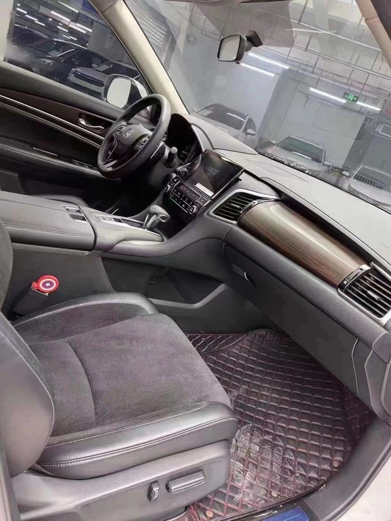 成都19年本田冠道8