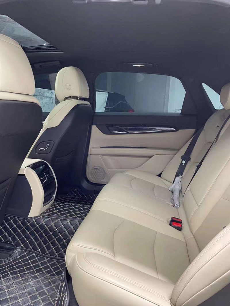 成都21年凯迪拉克CT66