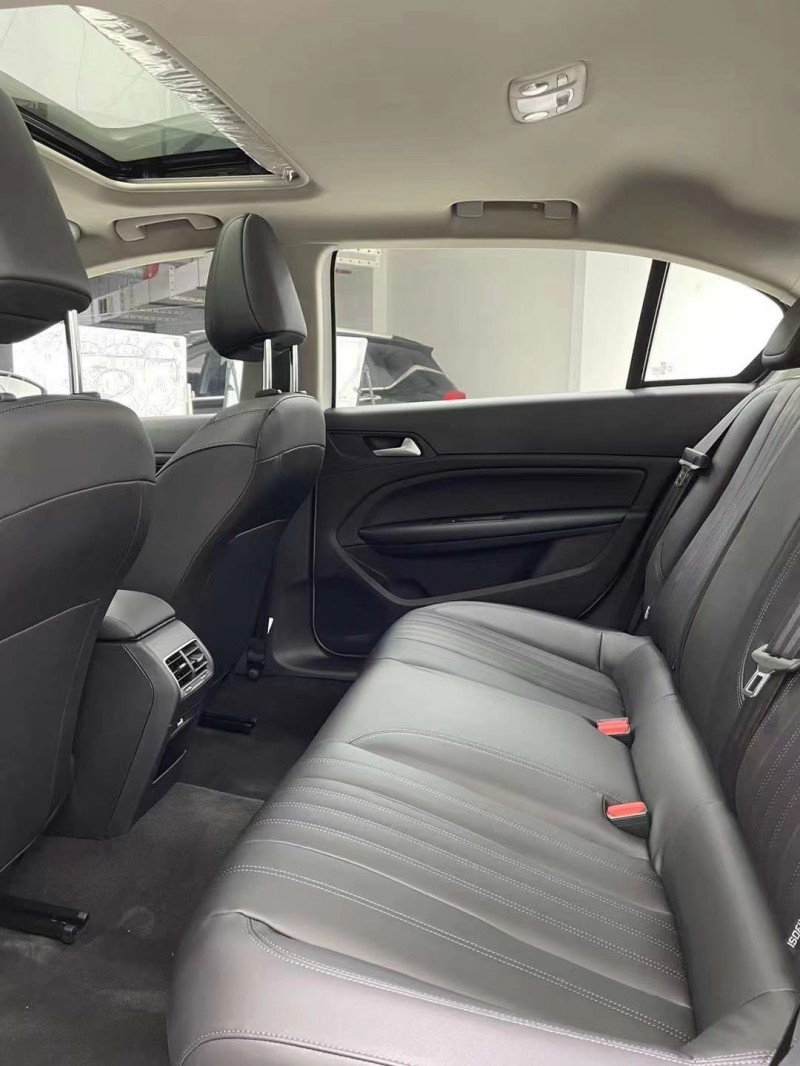 成都21年标致4089