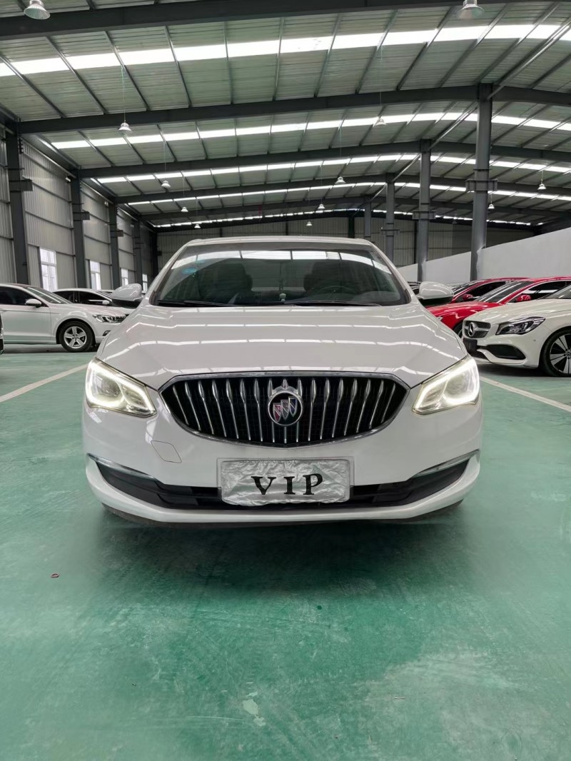 徐州17年别克英朗1