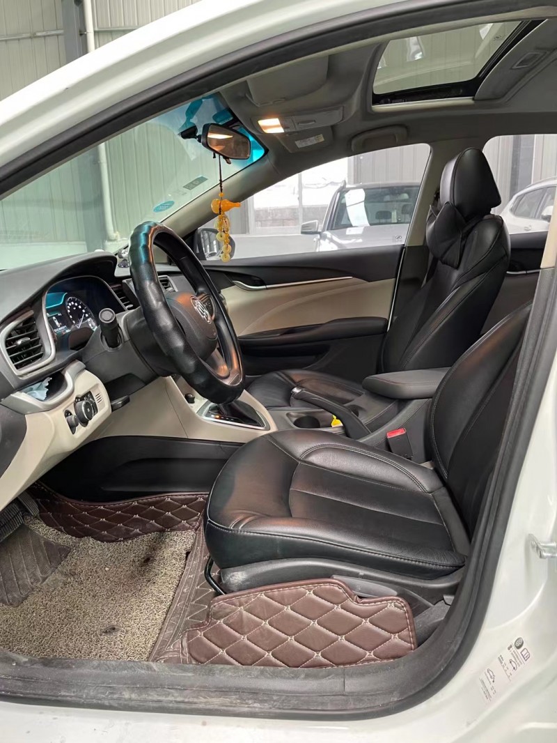 徐州17年别克英朗4