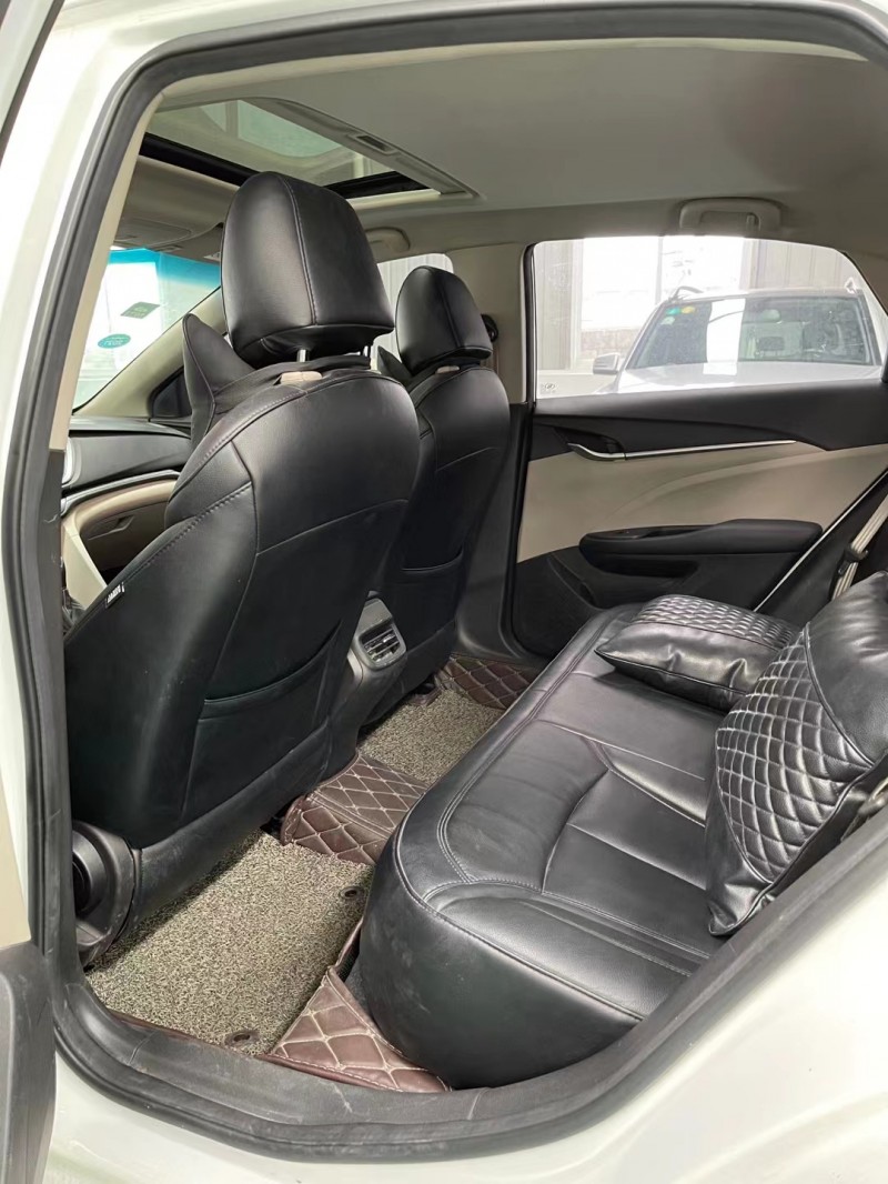 徐州17年别克英朗5