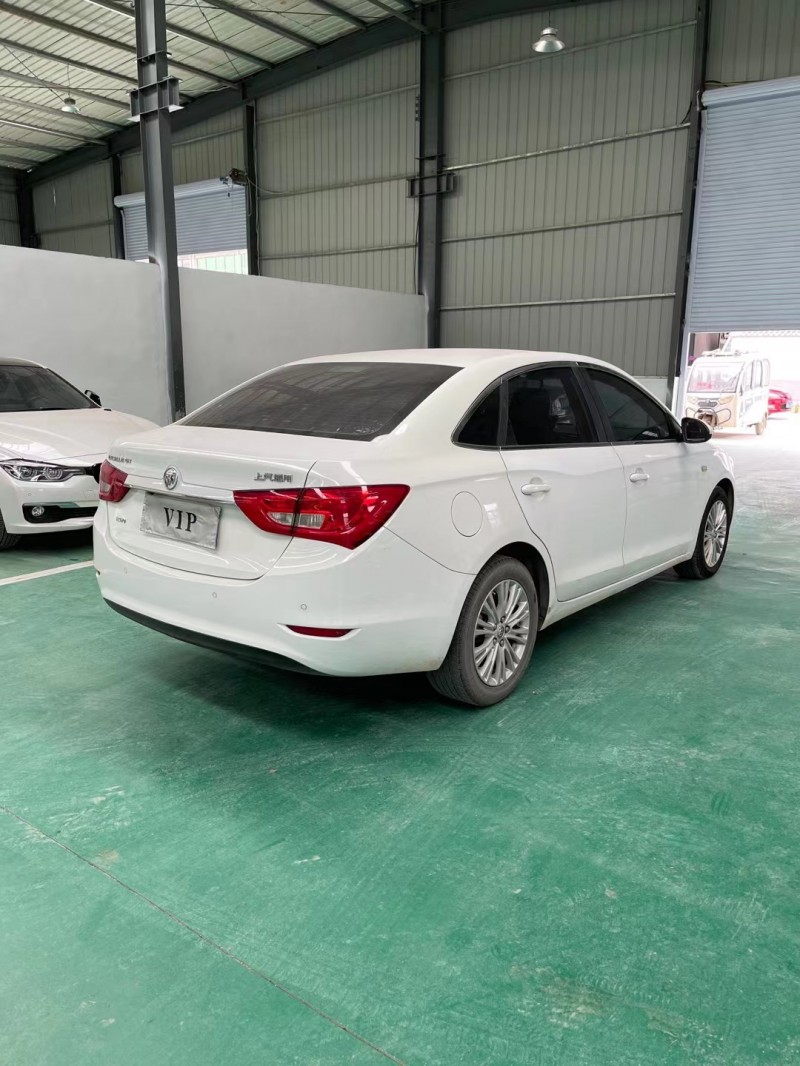 徐州17年别克英朗7