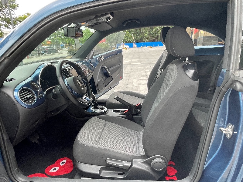 佛山17年大众甲壳虫4