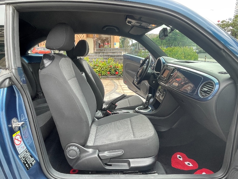 佛山17年大众甲壳虫5