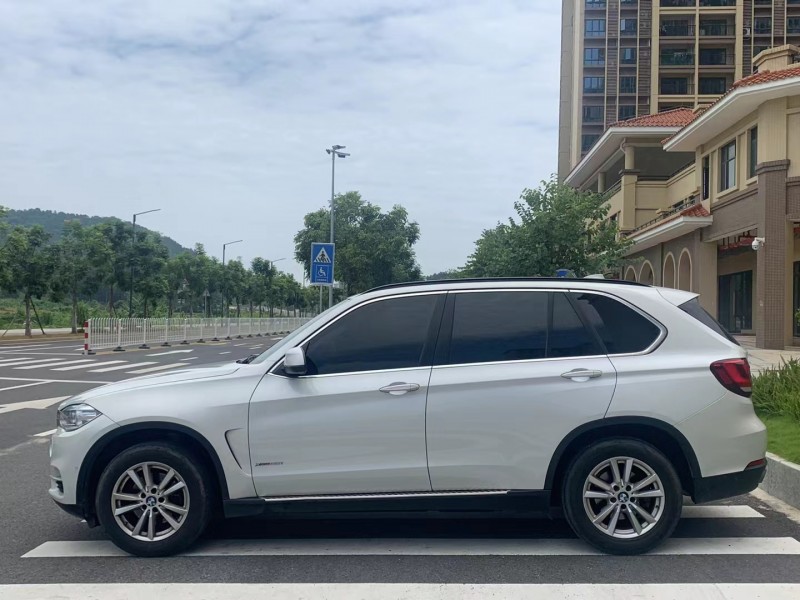 广州15年宝马X56