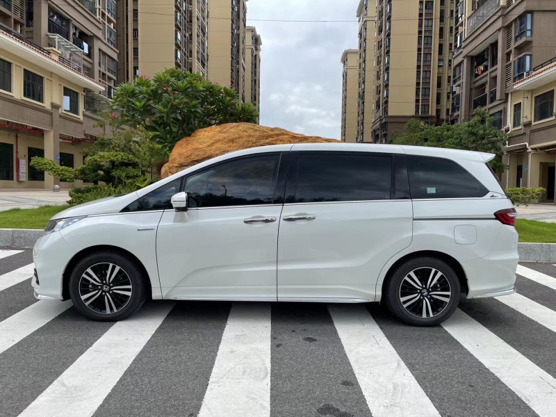 广州21年本田奥德赛8