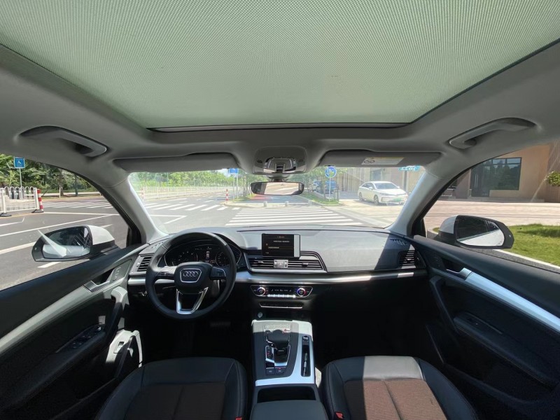 广州20年奥迪Q57