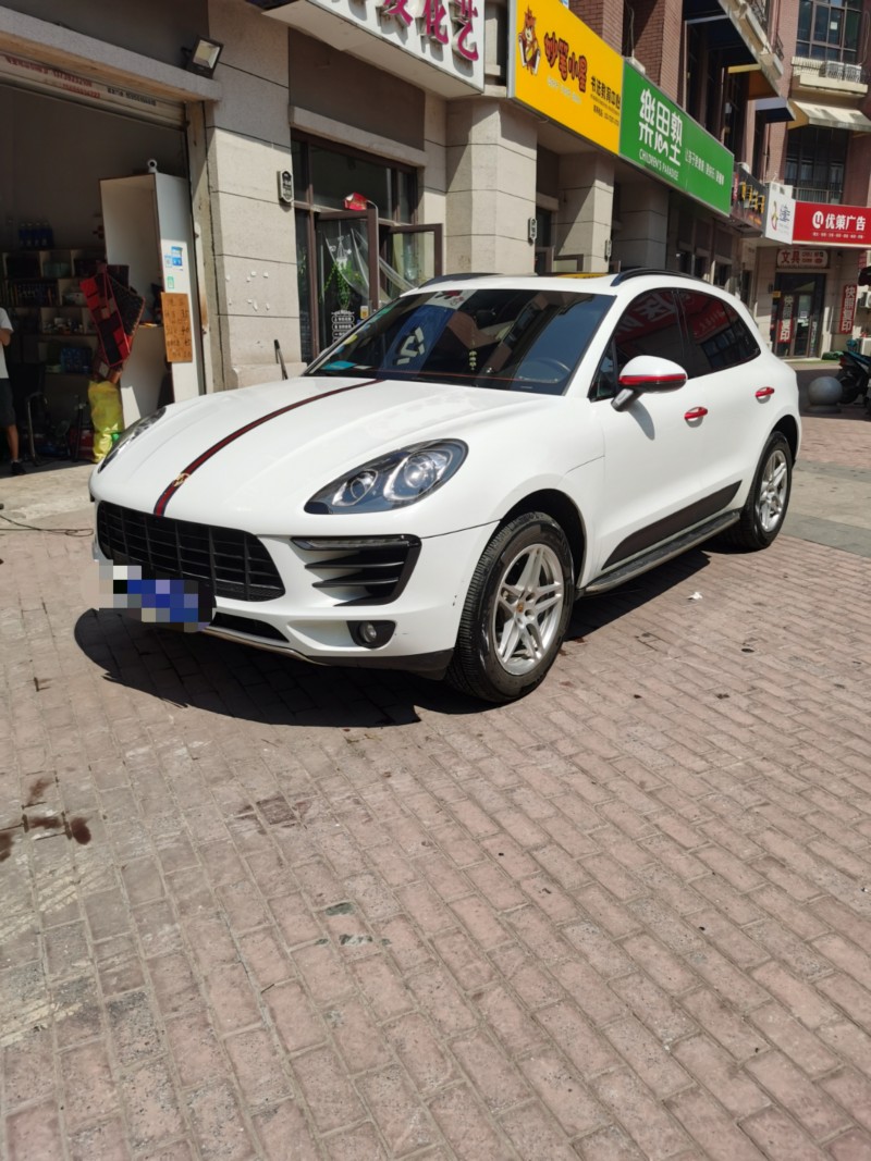 合肥15年保时捷Macan7