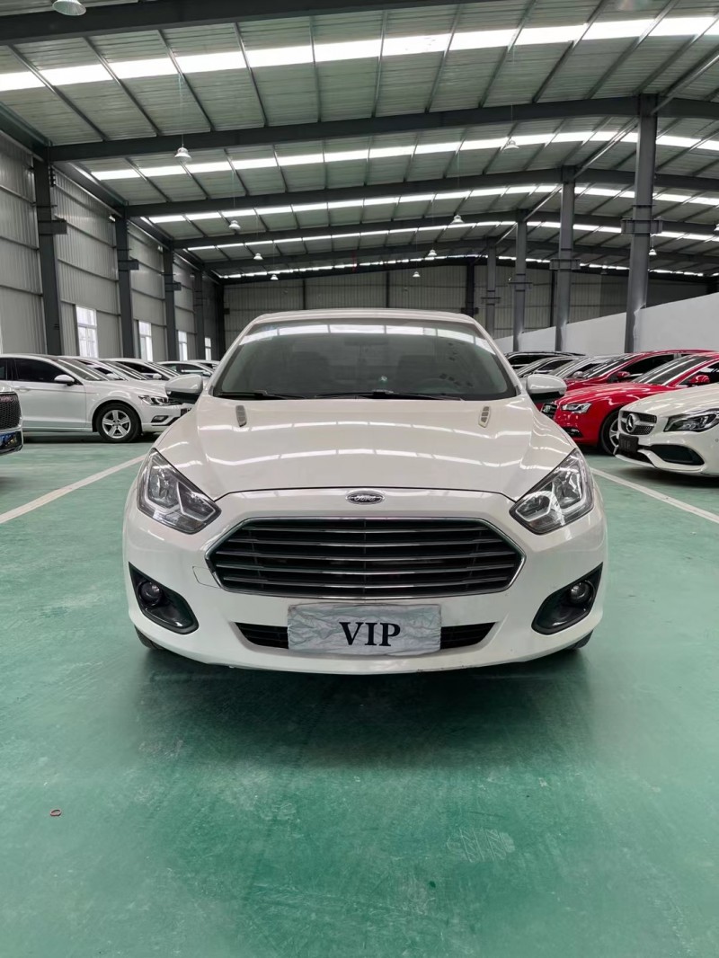 徐州18年福特福睿斯2