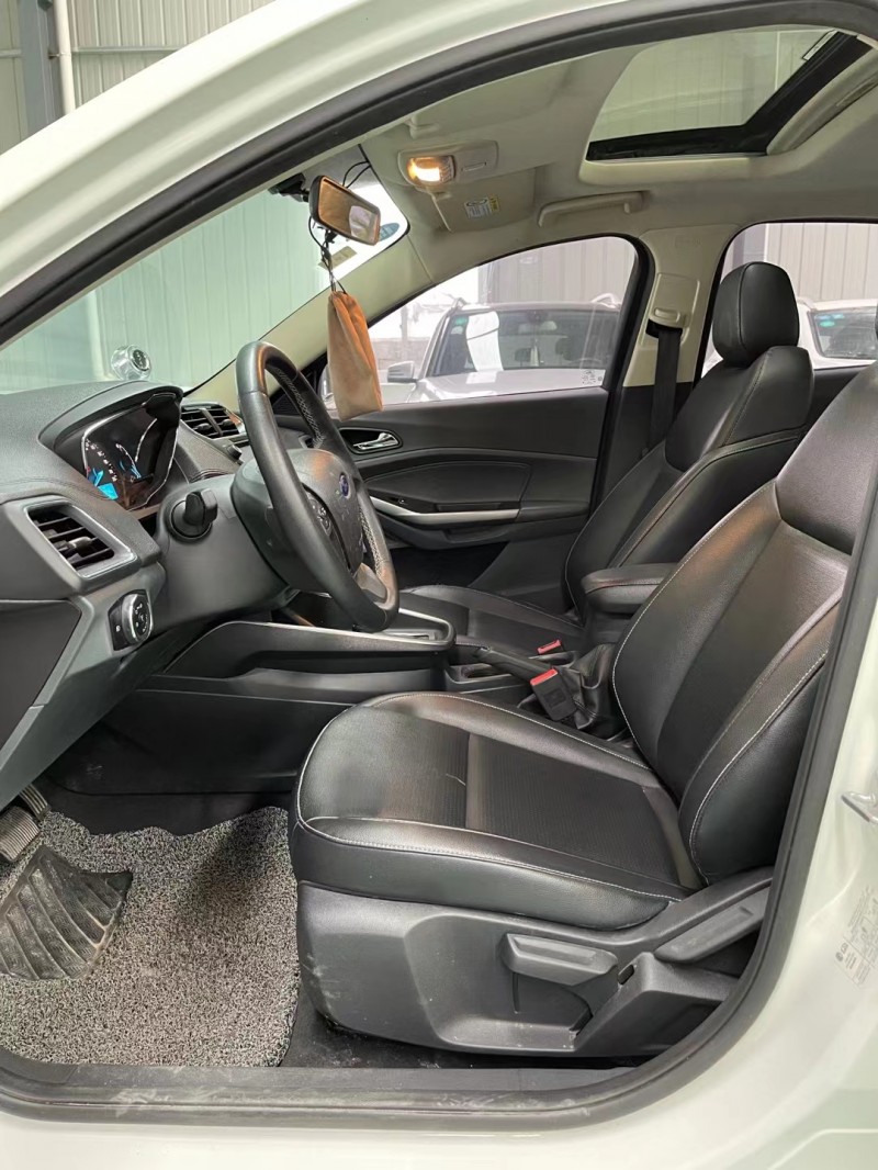 徐州18年福特福睿斯6