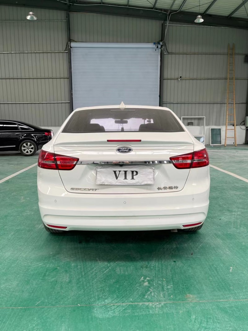 徐州18年福特福睿斯9