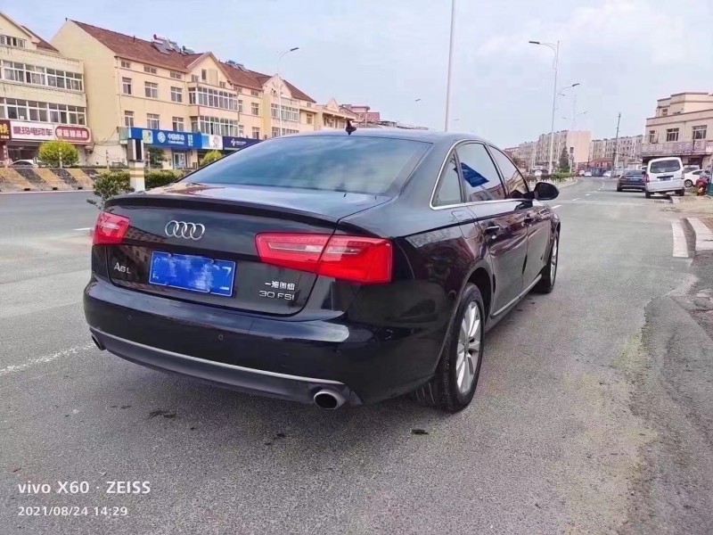 青岛13年奥迪A6L1