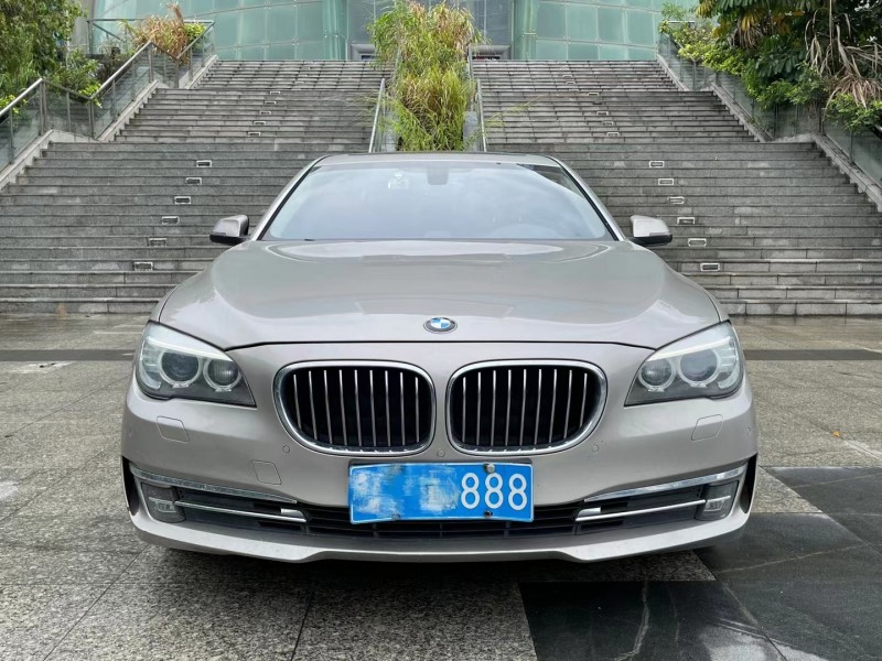 深圳15年宝马7系1