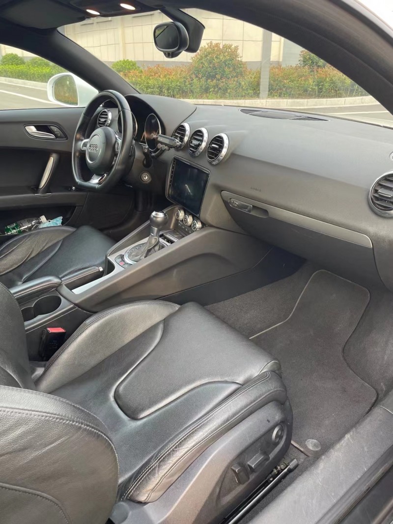 徐州14年奥迪TT6
