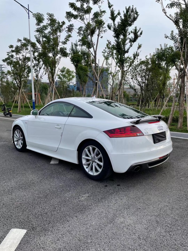 徐州14年奥迪TT7