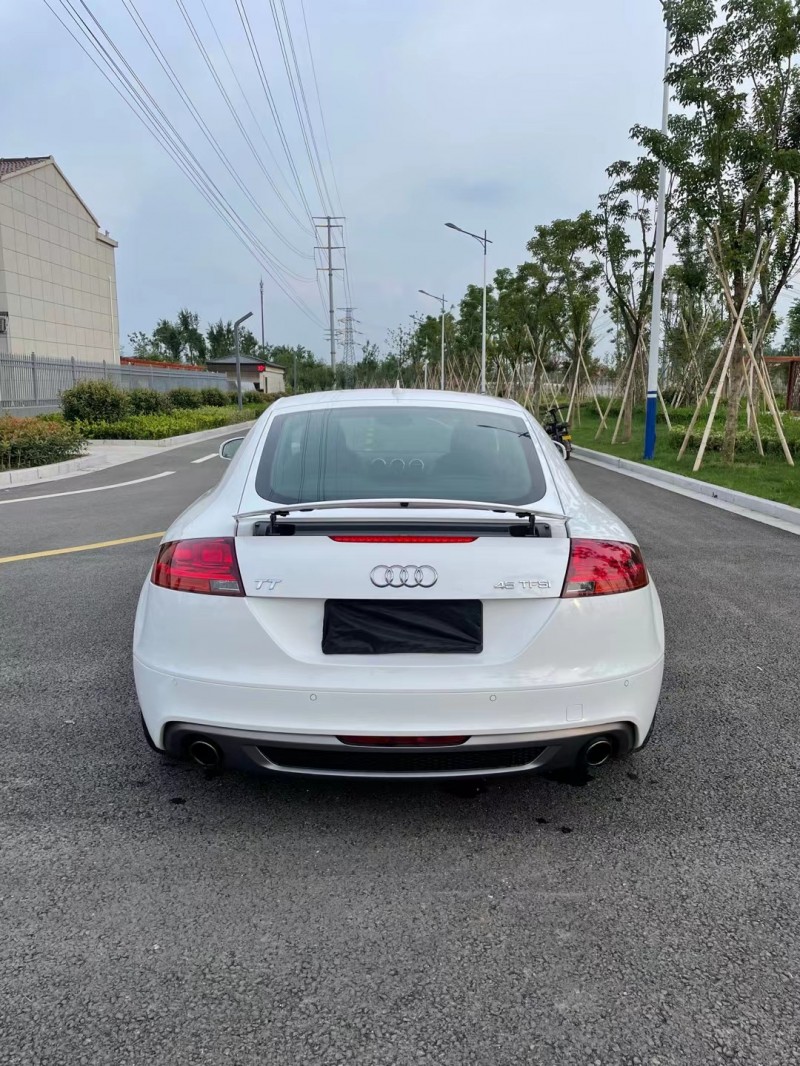 徐州14年奥迪TT9