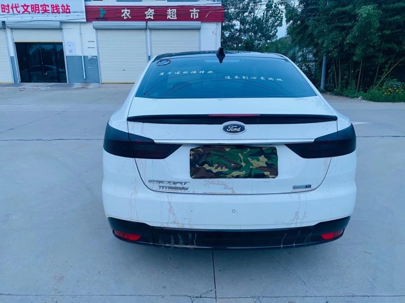 徐州18年福特福睿斯9