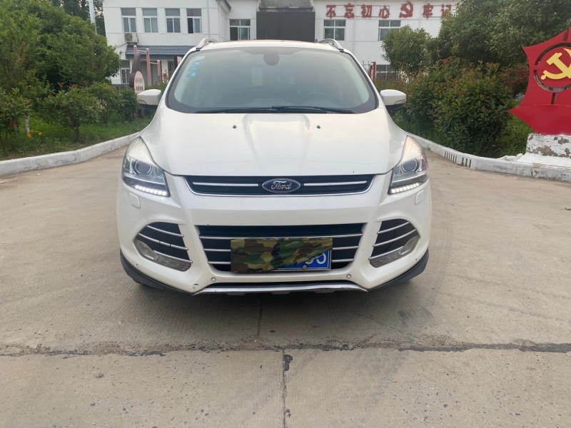 徐州16年福特翼虎1