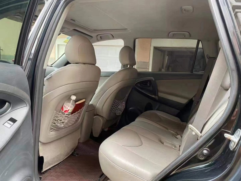 畢節10年豐田RAV43