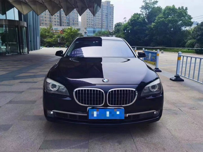 武汉12年宝马7系1