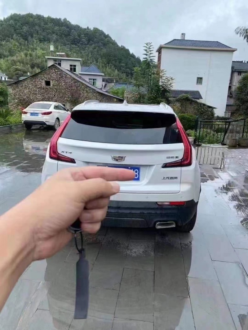 贛州21年凱迪拉克XT48