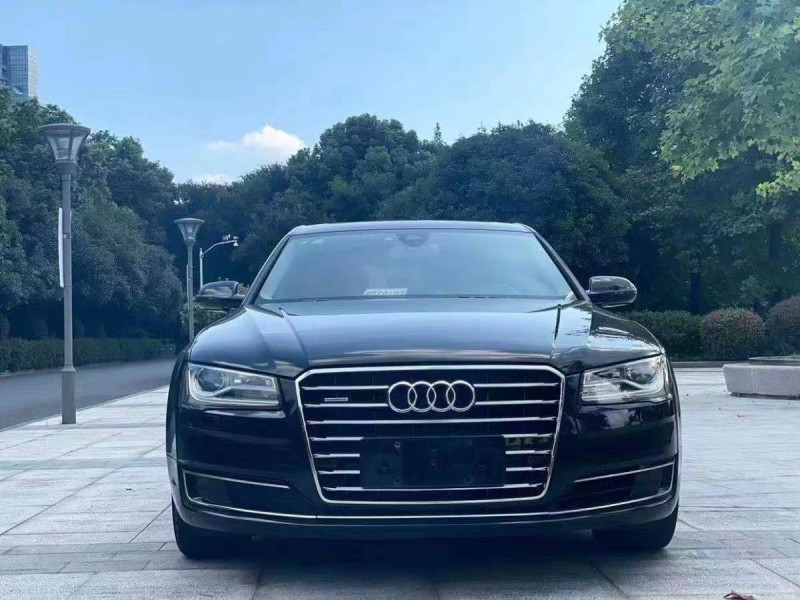 潍坊17年奥迪A8L1