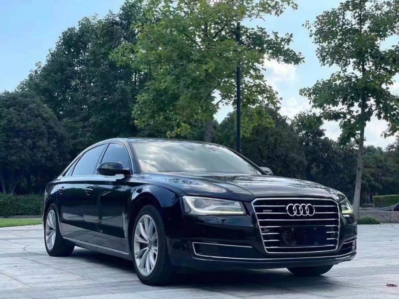 潍坊17年奥迪A8L2